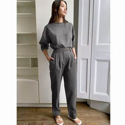 NWT The Group by Babaton Antares Pant