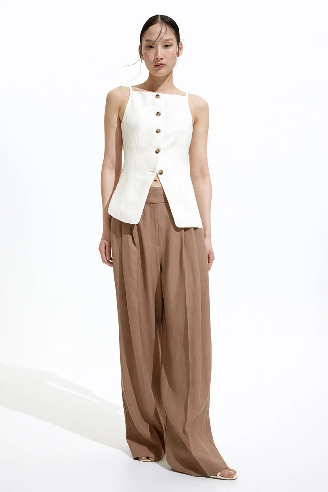 NWT H&M Tapered Waist Vest